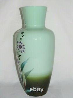 04F46 ANCIEN GRAND VASE OPALINE DÉCORS FLEURS PEINTS ÉMAILLÉ NAPOLÉON III XIXe