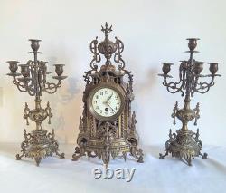 05M33 ANCIENNE HORLOGE EN BRONZE NAPOLEON III XIXe ET SES CANDELABRES 10 FEUX