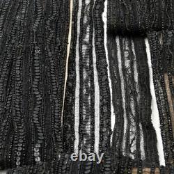 16 mètres de dentelle noire brodée de perles et sequins Napoléon III XIXe ancien