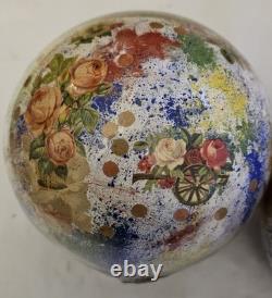 2 Boules porte perruque en verre soufflé décor peint 12 chromo XIX charme retro