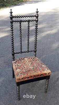216/ Chaise de nourrice chauffeuse en bois tourné. XIXe Napoléon III