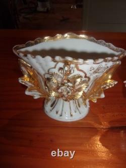 4 VASES D'EGLISE DE MARIEE EN PORCELAINE DE PARIS NAPOLEON III XIXè