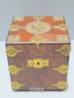 -ANCIEN COFFRET NAPOLEON III XIXe PORTRAIT avec CASQUE Ailé sur COUVERCLE D
