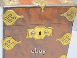 -ANCIEN COFFRET NAPOLEON III XIXe PORTRAIT avec CASQUE Ailé sur COUVERCLE D
