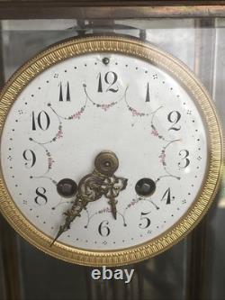 ANCIENNE PENDULE DE CHEMINÉE XIXe NAPOLÉON III ONYX MARBRÉ et RÉGULE LION