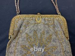 ANCIENNE SAC DE BAL AUMÔNERIE EN PERLES DE MÉTAL, XIXe Napoléon III