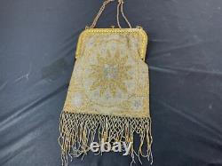 ANCIENNE SAC DE BAL AUMÔNERIE EN PERLES DE MÉTAL, XIXe Napoléon III