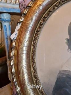 Ancien Cadre de forme ovale en bois et stuc doré d'époque Napoléon III XIX Ème S