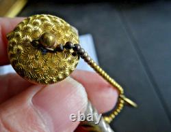 Ancien Flacon A Odeurs Metal Estampe XIX Dote D'une Vinaigrette XIX