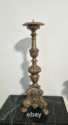 Ancien Pique Cierge en bronze Église, Autel XIX Bougeoir, baroque tripode