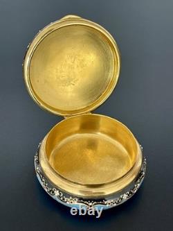 Ancien pilulier boîte à pilule émaillé en émail or tabatière enamel box XIX 19