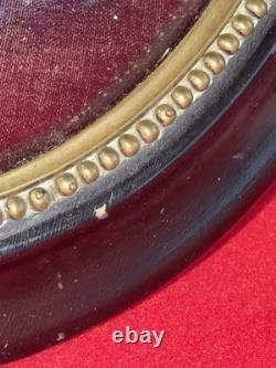 Ancien reliquaire Christ angelots verre bombé cadre Napoléon III XIXe Ancien reliquaire Christ angelots verre bombé cadre Napoléon III XIXe