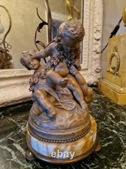 Ancienne Lampe En Terre Cuite à Décor D'angelots Fin XIX Ème S