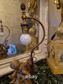 Ancienne Lampe En Terre Cuite à Décor D'angelots Fin XIX Ème S