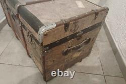 Ancienne Malle de Marin Décorative XIXE Siècle Style Voyage & Marine Vintage