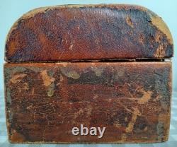 Ancienne boîte Coffret Napoléon III XIXe Cuir Gaufré Bois Bombé Collection C53