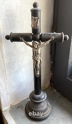 Ancienne croix christ Napoléon III XIX ème S jésus clou vintage église dévotion