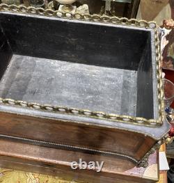 Ancienne grande jardiniere XIXe marqueterie bois de rose et bronze napoleon III