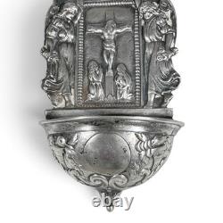 BÉNITIER EN ARGENT MASSIF XIXE SIÈCLE CRUCIFIXION Poinçon minerve Saint esprit