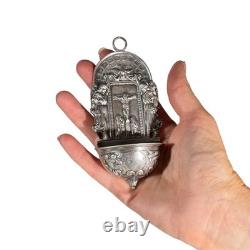 BÉNITIER EN ARGENT MASSIF XIXE SIÈCLE CRUCIFIXION Poinçon minerve Saint esprit