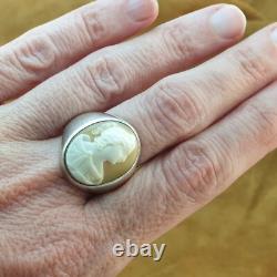 Bague chevalière Argent serti Camée coquille Profil féminin XIXe Napoéon III