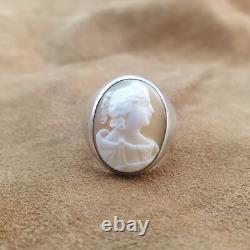Bague chevalière Argent serti Camée coquille Profil féminin XIXe Napoéon III