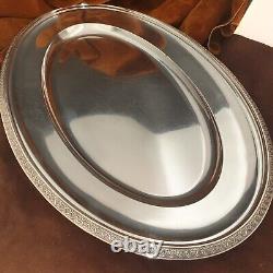 Beau plat de service ovale Christofle Métal argenté Napoléon III Palmettes XIXe