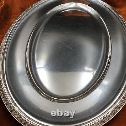 Beau plat de service ovale Christofle Métal argenté Napoléon III Palmettes XIXe