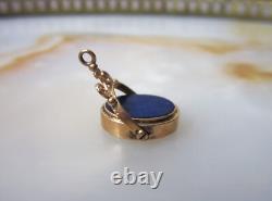 Beau sceau breloque de chatelaine XIXe en or 18 carats 18k matrice lapis-lazuli