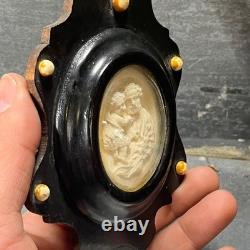 Bénitier mural Napoléon III bois noirci St Joseph verre bombé. Reliquaire XIXe