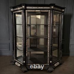 Bibliothèque XIXe Napoléon III incrustée de marqueterie décor d'arabesques L9500