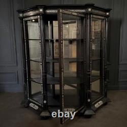 Bibliothèque XIXe Napoléon III incrustée de marqueterie décor d'arabesques L9500