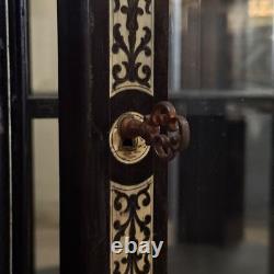 Bibliothèque XIXe Napoléon III incrustée de marqueterie décor d'arabesques L9500