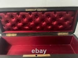 Boite A Gant En loupe de thuya Napoléon III Marqueterie Boulle XIX siècle