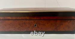 Boite A Gant En loupe de thuya Napoléon III Marqueterie Boulle XIX siècle