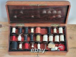 Boite à Couture Napoléon III en Marqueterie + Bobines Fil et Mètre en Nacre XIXe