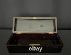 Boîte à gants ancien en bois noirci et marqueterie de nacre, XIXe siècle