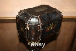 Boite coffret à thé laque de Chine XIXè PIEDS PATTES DE LIONS Napoléon III