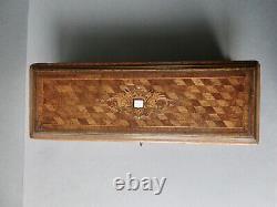 Boite coffret en marqueterie de bois, chimères, XIX, Napoléon III