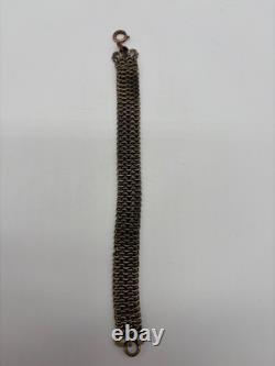 Bracelet ancien Napoléon Iii maille ruban doré embouts feuilles acanthe XIXe s Bracelet ancien Napoléon Iii maille ruban doré embouts feuilles acanthe XIXe s