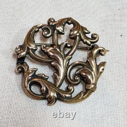 Broche Ancienne XIXe Style Napoléon III Décor Feuilles d'Acanthe Dorure