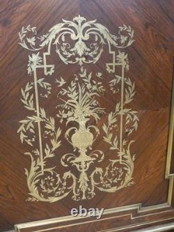 Buffet à hauteur d'appui Napoléon III en palissandre marqueterie de laiton XIX
