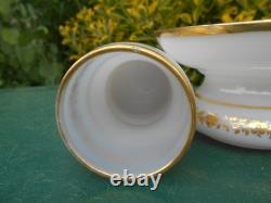 CRACHOIR ET SON GOBELET OPALINE PTE DE RIZ ET OR BACCARAT XIX ème NAPOLÉON III