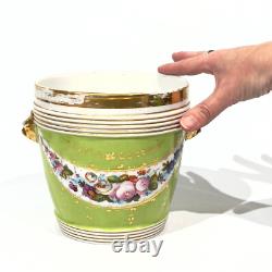 Cache Pot en Porcelaine de Paris Napoléon III Fond Vert Fleurs Tête de Lion XIXe