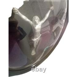 Cadre ovale Napoléon III XIXe verre bombé Christ en croix fond grenat