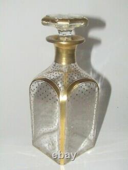Carafe de cave à liqueur XIX ème en cristal Baccarat décor doré Napoléon III