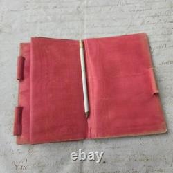Carnet de Bal Nacre et Argent Milieu XIXè Napoléon III avec son Crayon