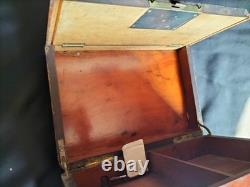 Cave à cigares en loupe de thuya / Fin XIXe/Napoléon III/Début XXe / Liqueur Cave à cigares en loupe de thuya / Fin XIXe/Napoléon III/Début XXe / Liqueur