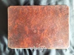 Cave à cigares en loupe de thuya / Fin XIXe/Napoléon III/Début XXe / Liqueur Cave à cigares en loupe de thuya / Fin XIXe/Napoléon III/Début XXe / Liqueur