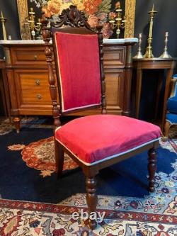 Chaise chauffeuse à haut dossier en acajou sculpté XIXe Napoléon III